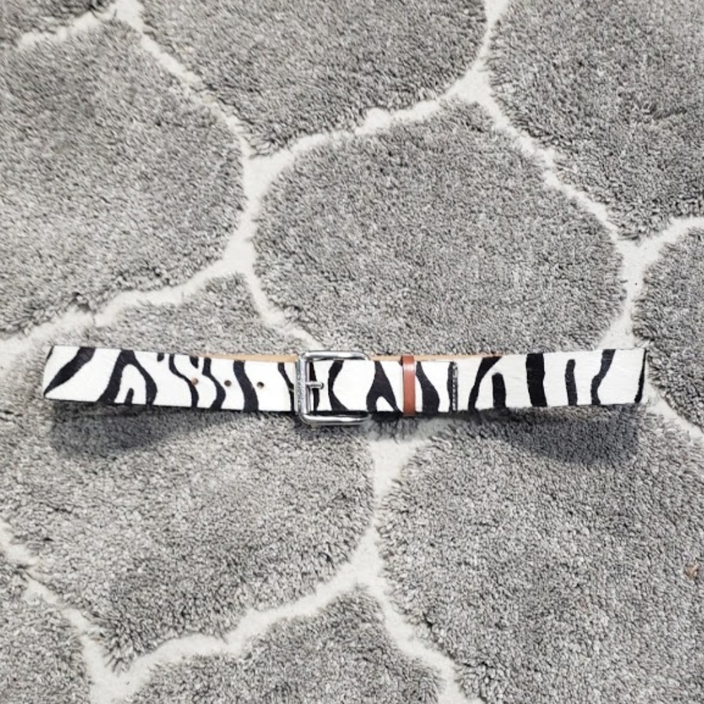 Leather Zebra Print Women's Belt - White/Black - Picture 2 of 8